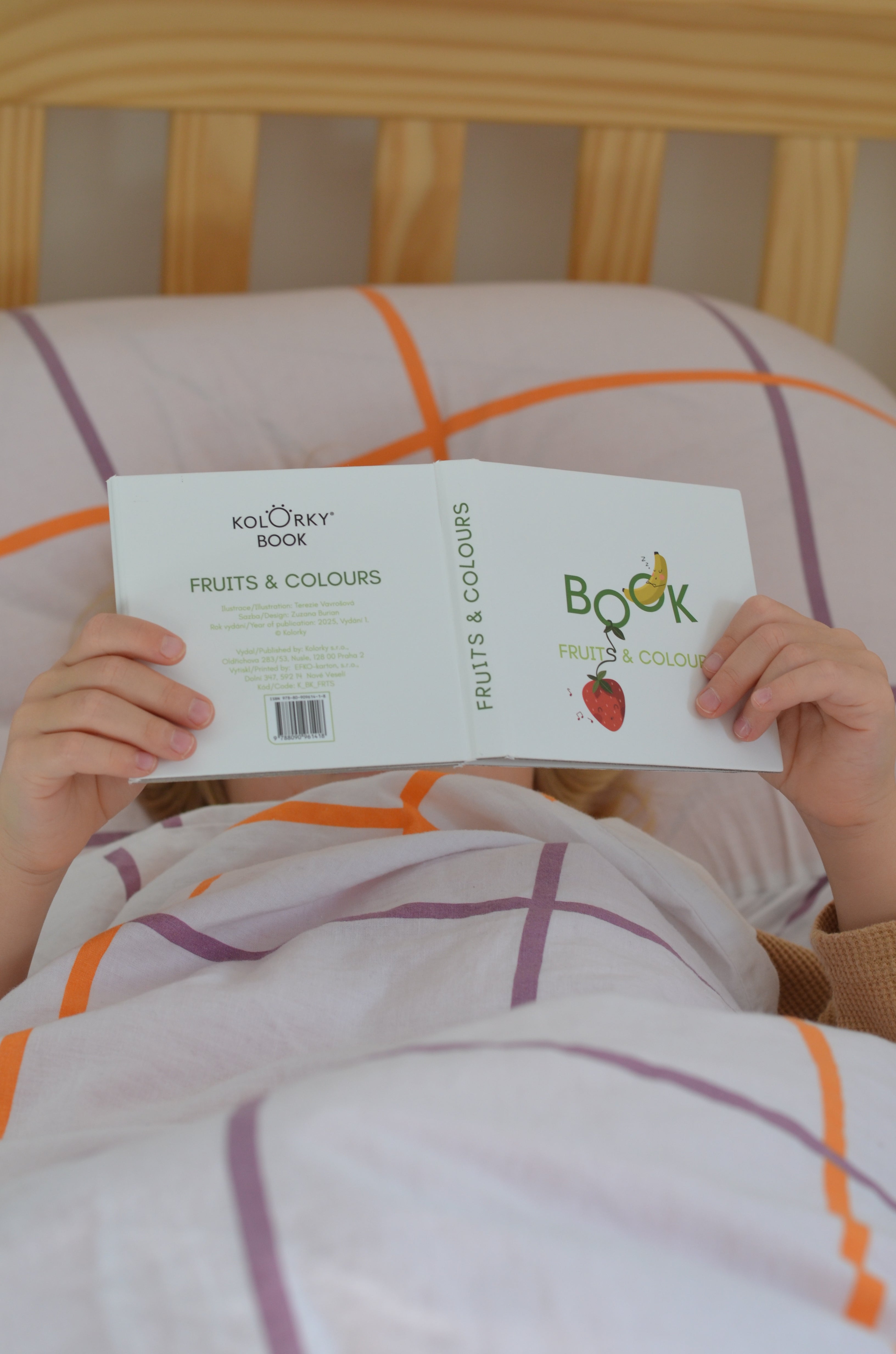 BOOK Fruits & Colours