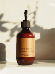 KREM DO RĄK, Woody Amber & Leather, 270 ml